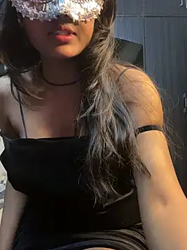 Snapshot of Rihana_Baby chatting on February 21, 2025, 1:11 am Rihana Baby online show from February 21, 2025, 1:11 am