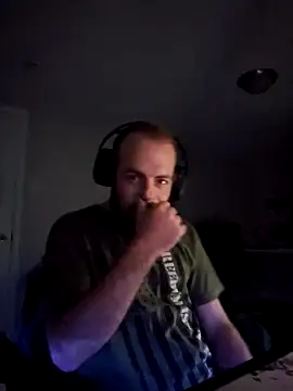 SirYummy18 online show from December 7, 2024, 7:05 am