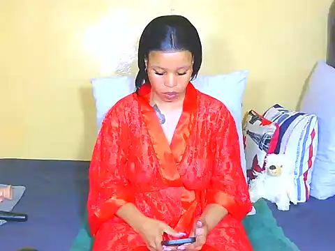Snapshot of Down_to_earth_girl chatting on May 23, 2026, 12:16 am Down to earth girl online show from May 23, 2026, 12:16 am