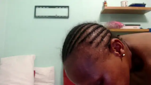 MistressShirleyx online show from February 15, 2025, 12:04 am