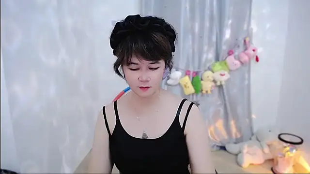 Fan ting online show from October 17, 2025, 5:04 pm