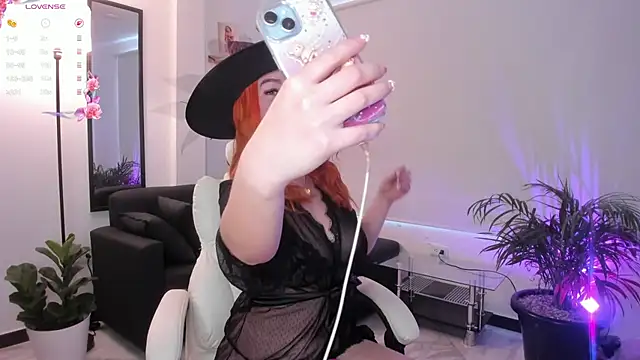 Snapshot of Niicoleta chatting on October 4, 2025, 6:17 pm Niicoleta online show from October 4, 2025, 6:17 pm