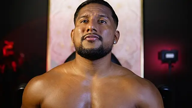 CallumMuscle online show from October 18, 2025, 11:16 pm