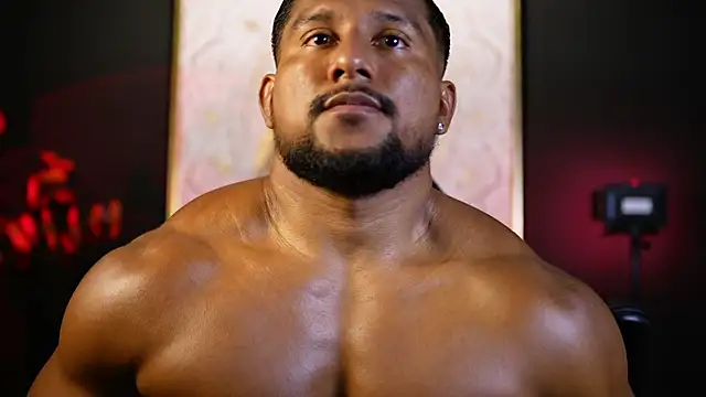 CallumMuscle online show from October 19, 2025, 5:13 pm