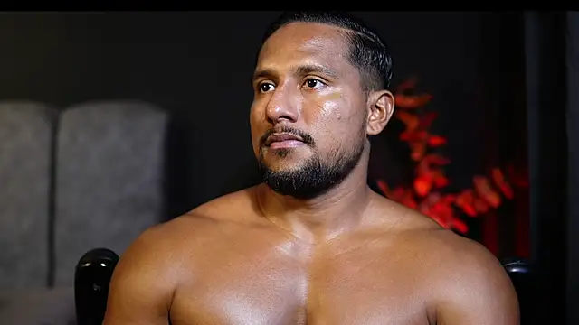 CallumMuscle online show from November 22, 2025, 3:00 pm