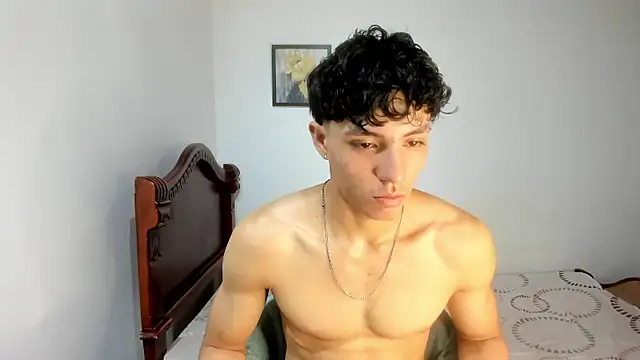 Snapshot of enzo_sloran chatting on September 23, 2025, 4:21 pm enzo sloran online show from September 23, 2025, 4:21 pm