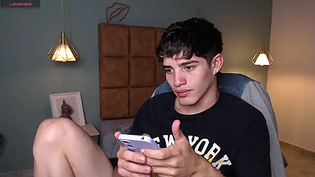 AlejooTwink online show from January 23, 2025, 9:29 pm