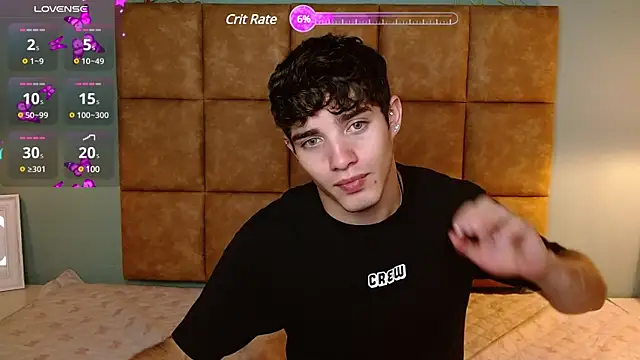 AlejooTwink online show from March 11, 2025, 6:52 pm