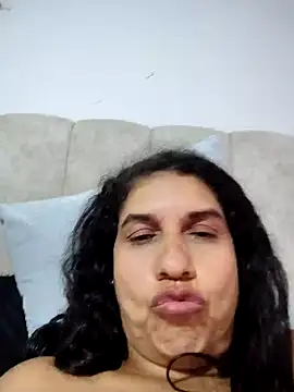 siri duque online show from January 28, 2025, 6:39 pm