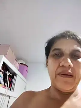siri duque online show from February 1, 2025, 1:55 am