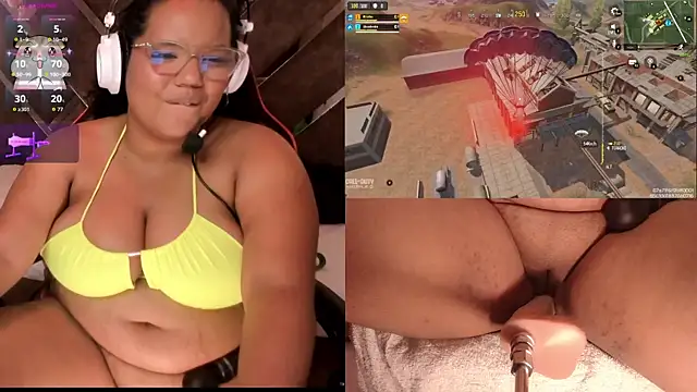 Snapshot of MhiaRey chatting on October 18, 2025, 2:07 pm MhiaRey online show from October 18, 2025, 2:07 pm