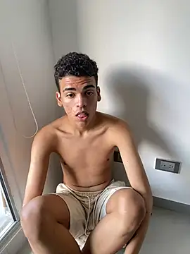 Leo bunny hot online show from December 10, 2024, 7:54 pm