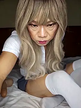 Snapshot of Reneta_Rebekka_Lopez chatting on March 9, 2025, 12:21 am Reneta Rebekka Lopez online show from March 9, 2025, 12:21 am