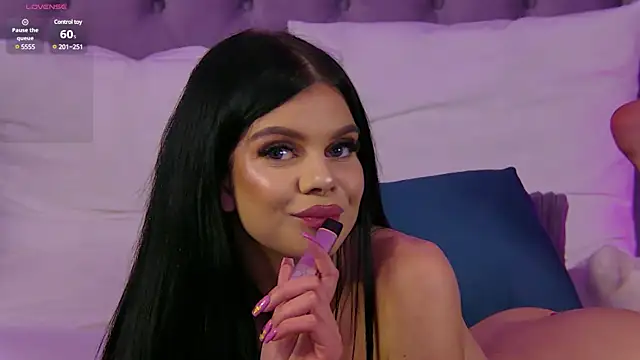 IvyRaven online show from February 5, 2025, 12:31 am
