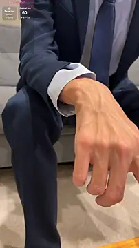 Snapshot of kimkim123123 chatting on October 7, 2025, 12:24 pm kimkim123123 online show from October 7, 2025, 12:24 pm