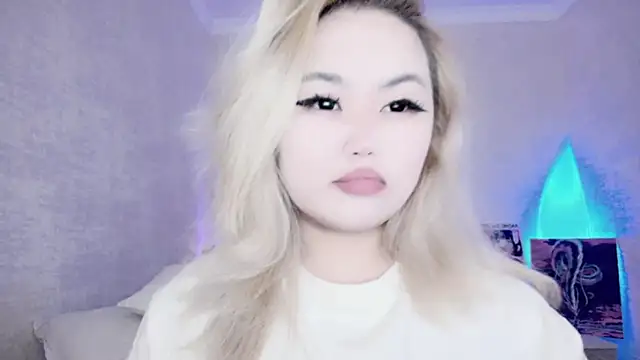 Snapshot of amelia_sunlight chatting on December 13, 2024, 12:20 am amelia sunlight online show from December 13, 2024, 12:20 am