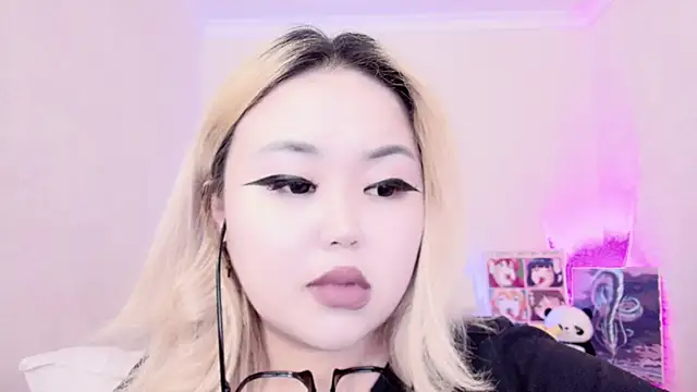 Snapshot of amelia_sunlight chatting on February 12, 2025, 12:37 am amelia sunlight online show from February 12, 2025, 12:37 am