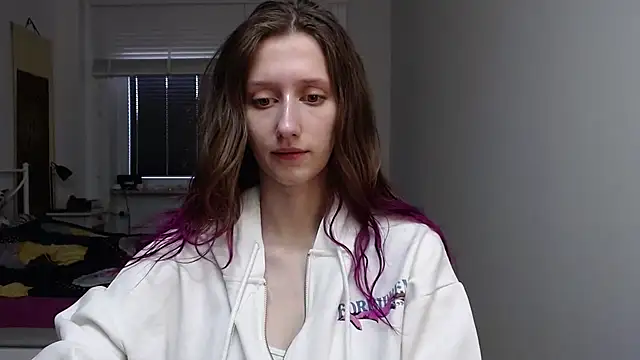 LUNA delight online show from November 5, 2025, 6:35 am