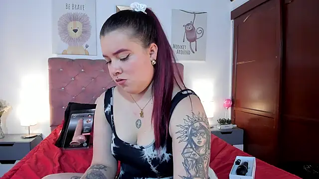 Snapshot of CelessteRedds chatting on April 1, 2026, 1:41 pm CelessteRedds online show from April 1, 2026, 1:41 pm