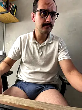 Superdad online show from October 16, 2025, 2:07 pm