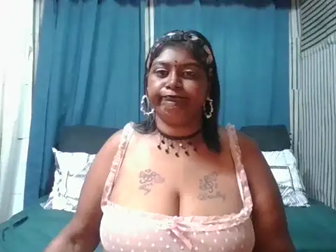 Snapshot of indiansuga chatting on April 11, 2026, 4:55 pm indiansuga online show from April 11, 2026, 4:55 pm