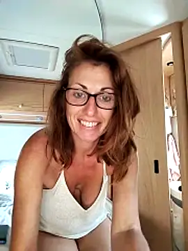 misslynexxx online show from May 9, 2026, 7:46 am