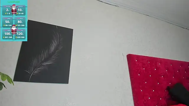 Cristopher23  online show from December 21, 2024, 8:10 pm
