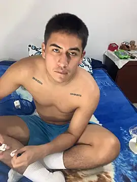 Snapshot of roguer_darkk chatting on January 12, 2025, 9:29 pm roguer darkk online show from January 12, 2025, 9:29 pm