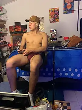 Snapshot of roguer_darkk chatting on March 11, 2025, 10:07 am roguer darkk online show from March 11, 2025, 10:07 am