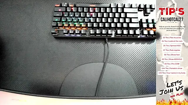 Calihotcaliente277 online show from September 30, 2025, 11:04 am