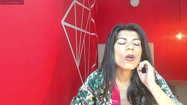 WandaMilf  online show from December 17, 2024, 10:32 pm