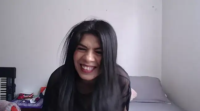 WandaMilf  online show from March 8, 2025, 7:53 pm