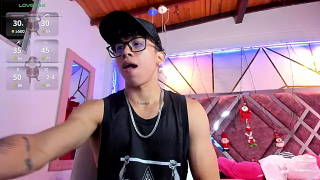 AkazaBoy  online show from December 21, 2024, 4:19 am