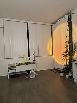 famous indian girl online show from March 12, 2026, 2:50 am