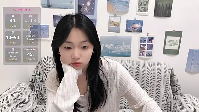 Snapshot of LiLiYbaby chatting on September 15, 2025, 6:02 am LiLiYbaby online show from September 15, 2025, 6:02 am