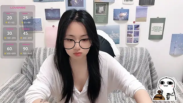 LiLiYbaby online show from April 10, 2026, 6:40 am