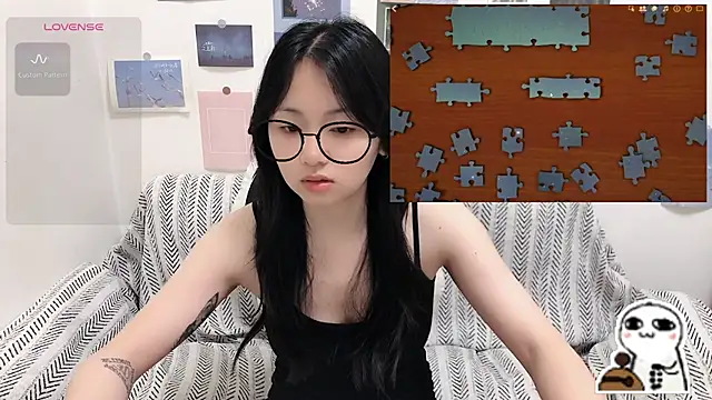 Snapshot of LiLiYbaby chatting on June 23, 2026, 6:33 am LiLiYbaby online show from June 23, 2026, 6:33 am