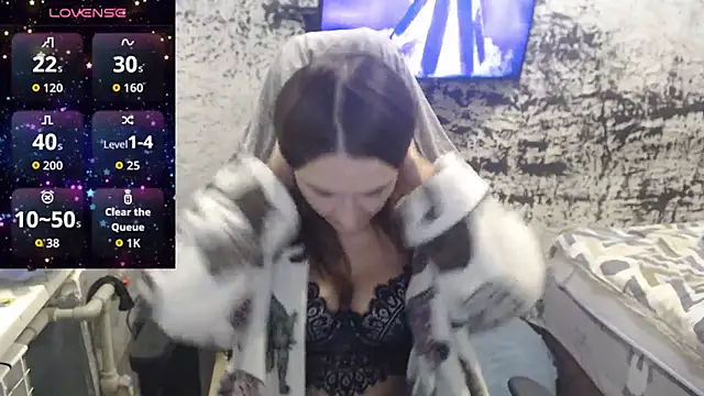 PamelaYoun online show from October 9, 2025, 10:52 pm