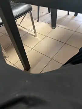 daubine46 online show from March 26, 2026, 2:22 pm