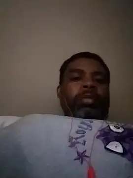 Snapshot of SLOWSTRO chatting on January 30, 2025, 6:43 pm SLOWSTRO online show from January 30, 2025, 6:43 pm