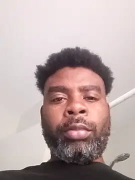 Snapshot of SLOWSTRO chatting on September 12, 2025, 4:07 pm SLOWSTRO online show from September 12, 2025, 4:07 pm