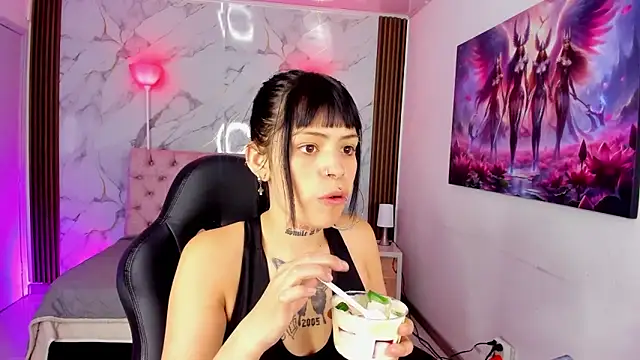 Snapshot of AuroraDiaz chatting on February 25, 2026, 11:42 am AuroraDiaz online show from February 25, 2026, 11:42 am