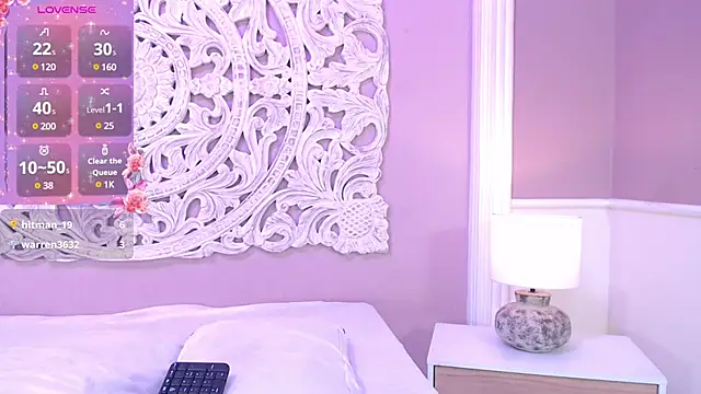 Snapshot of SamanthaPierce chatting on December 27, 2024, 11:10 pm SamanthaPierce online show from December 27, 2024, 11:10 pm