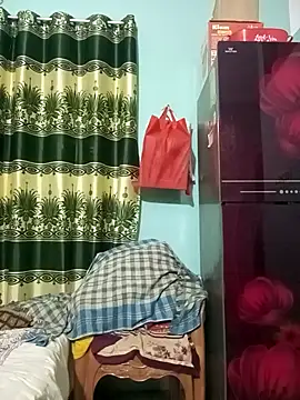 Snapshot of Sumi-roy chatting on March 10, 2026, 2:11 pm Sumi-roy online show from March 10, 2026, 2:11 pm