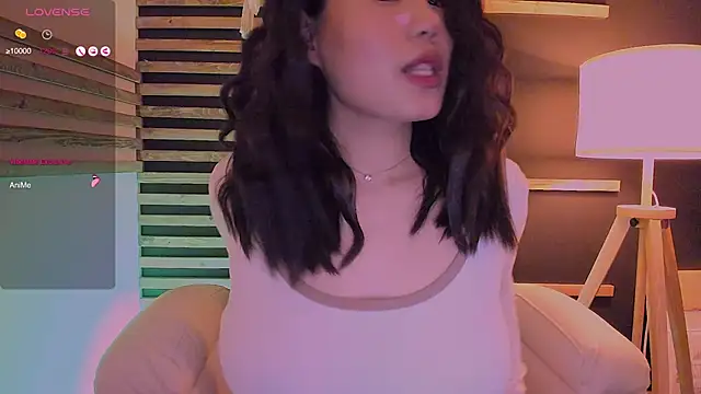 Snapshot of kimmy_chi_ chatting on February 18, 2025, 4:59 pm kimmy chi  online show from February 18, 2025, 4:59 pm