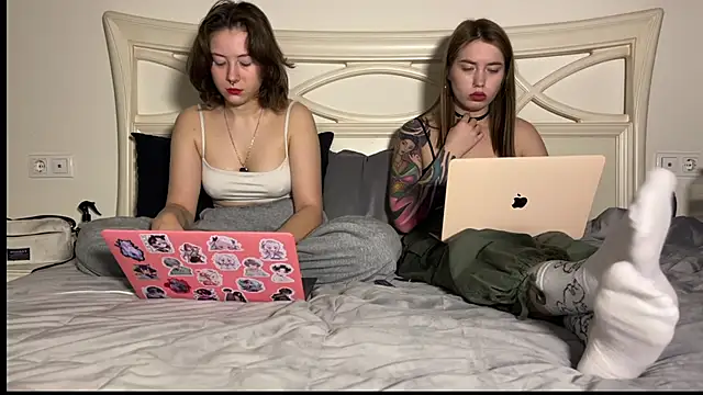 misswishh  online show from February 14, 2025, 4:31 pm