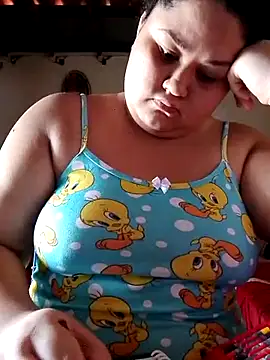 Kiara Anjo22 online show from January 13, 2025, 6:59 pm