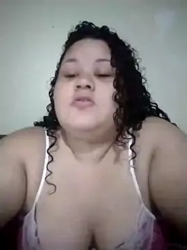 Kiara Anjo22 online show from February 21, 2025, 11:43 pm