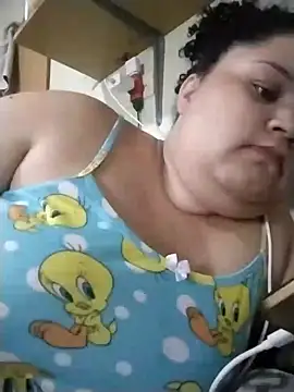 Kiara Anjo22 online show from March 16, 2025, 4:56 pm