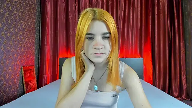 Snapshot of _Polly_Love_ chatting on December 13, 2024, 7:15 am  Polly Love  online show from December 13, 2024, 7:15 am